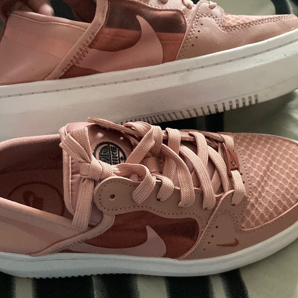 Nike shoes